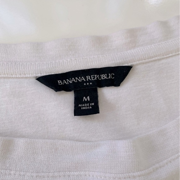 Banana Republic Factory Cream Semi-Cropped Short Sleeve Flutter Tee Size Medium - Picture 3 of 10